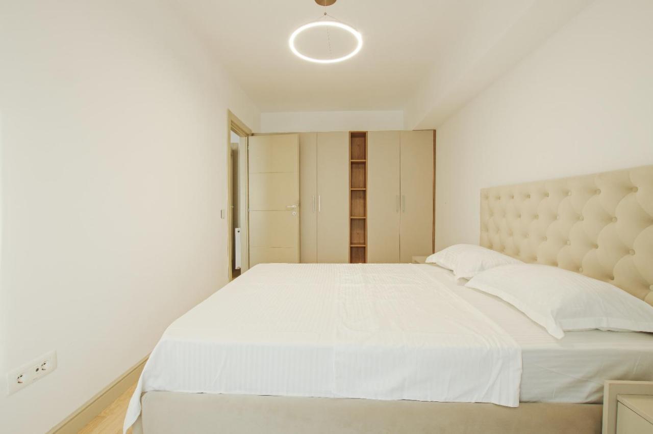 Himson-Beige Apartment Яссы Экстерьер фото