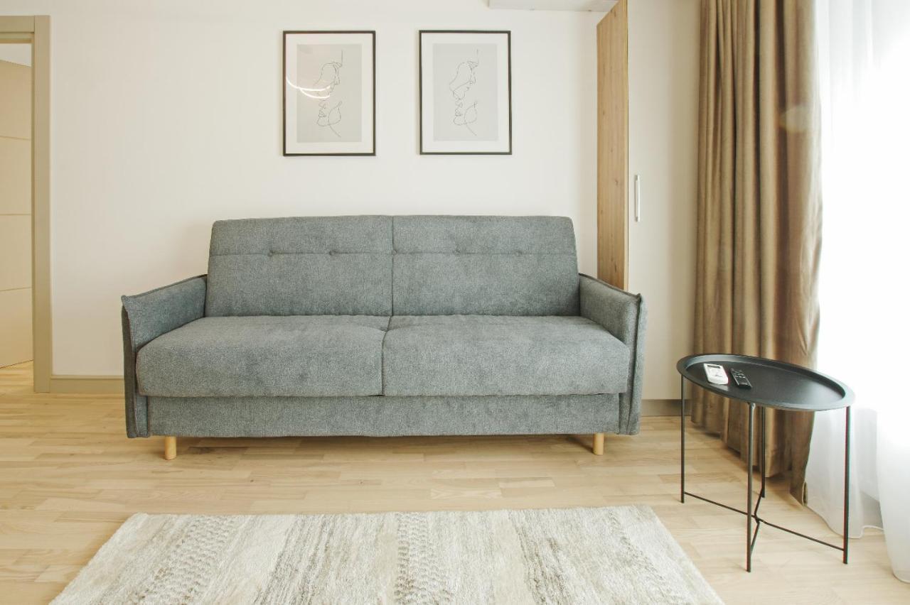 Himson-Beige Apartment Яссы Экстерьер фото
