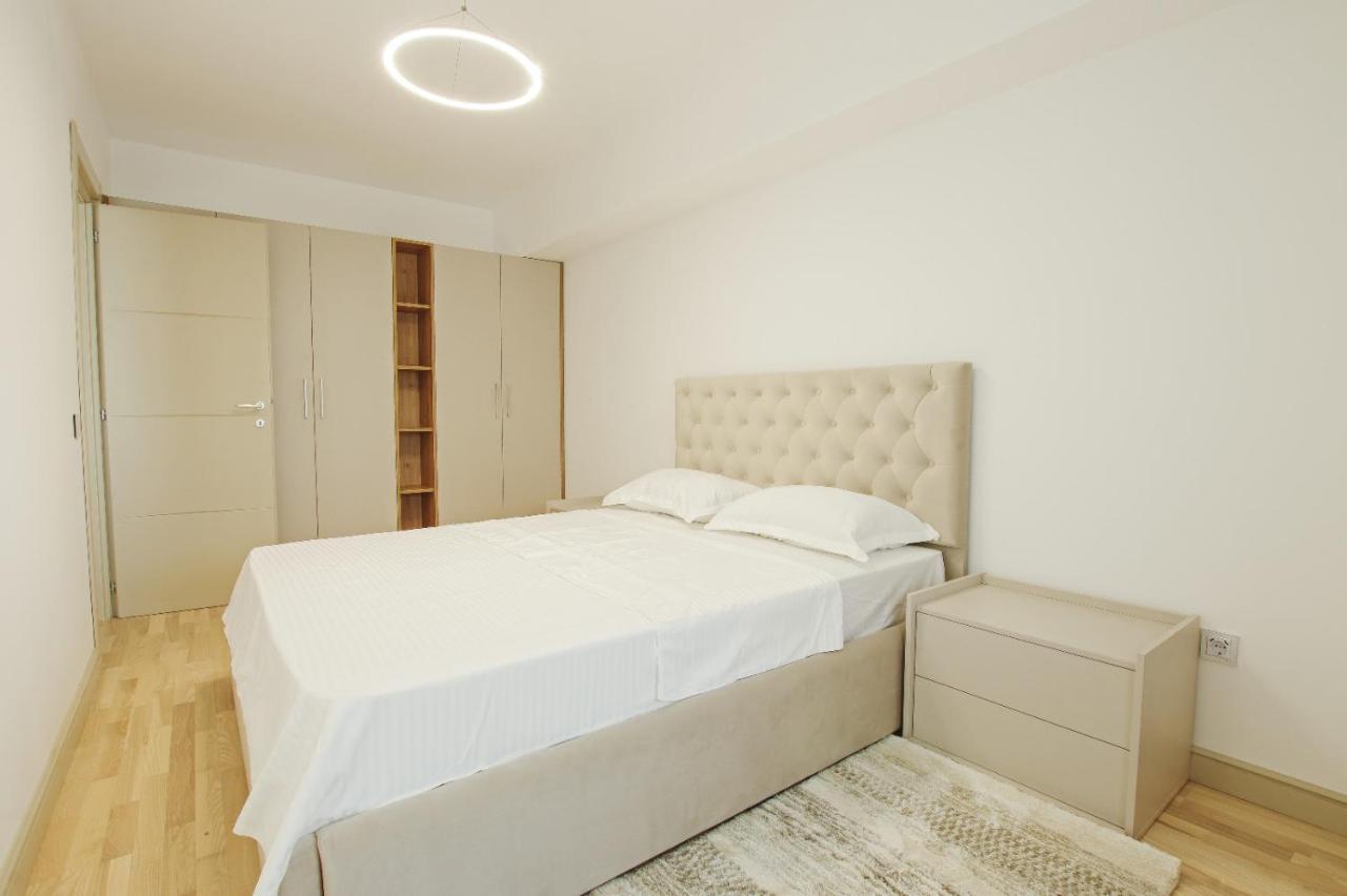Himson-Beige Apartment Яссы Экстерьер фото